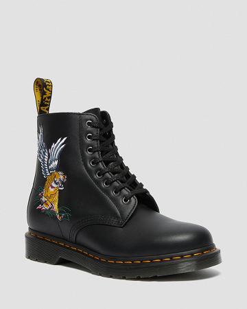 Botines Dr Martens 1460 Souvenir Embroidered Cuero Hombre Negros | MX 384LIS